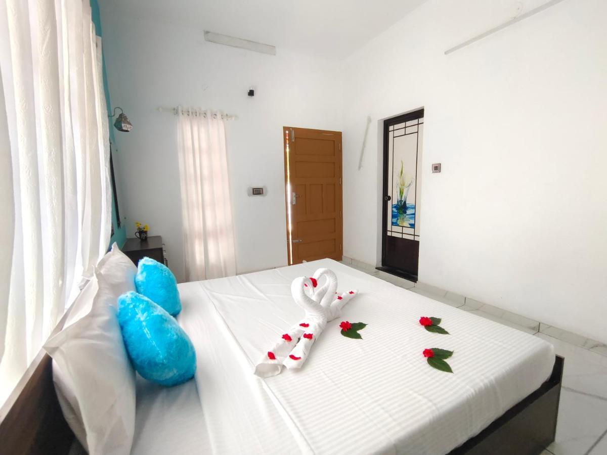 Marari La Rose Beach Homestay Mararikulam Eksteriør billede