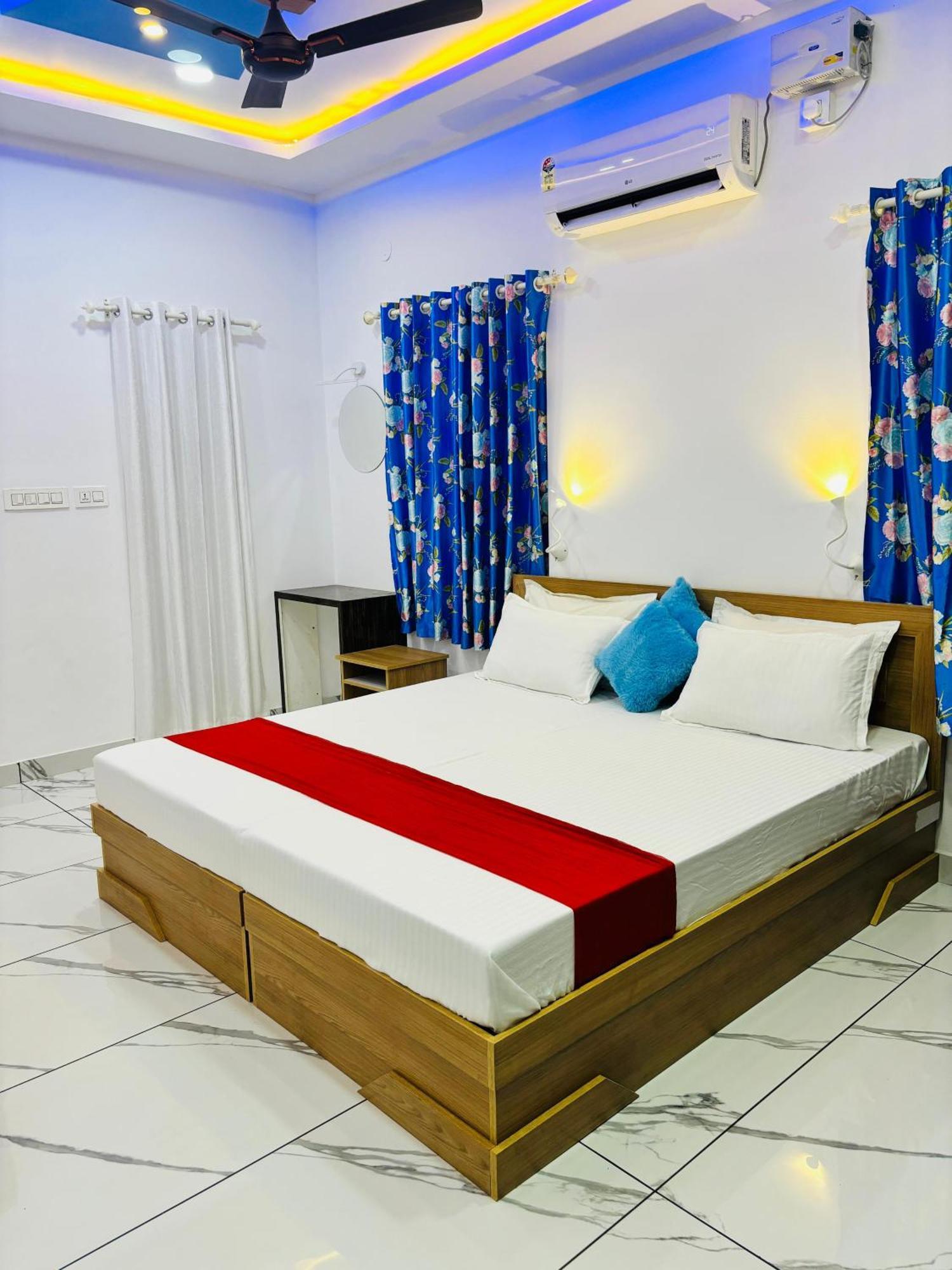 Marari La Rose Beach Homestay Mararikulam Eksteriør billede